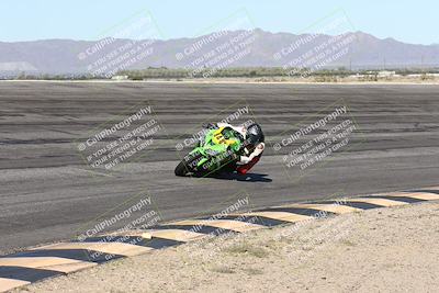 media/Jan-16-2026-CVMA Friday Practice (Fri) [[6f2bf47531]]/5-Racer 4-Trackday1/Session 2 (Bowl)/